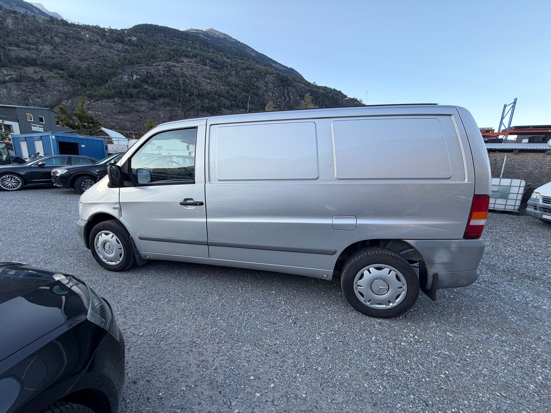 MERCEDES-BENZ Vito 112CDI-image-1