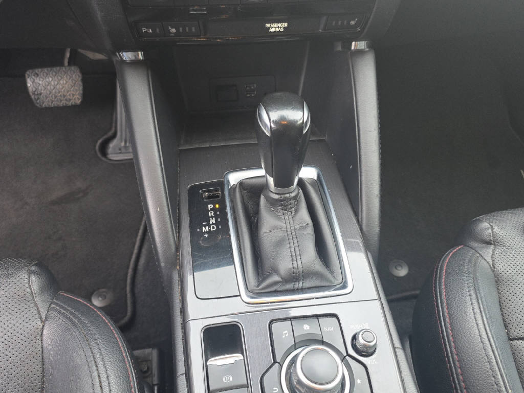 MAZDA CX-5 2.2 D HP Revolution AWD-image-13