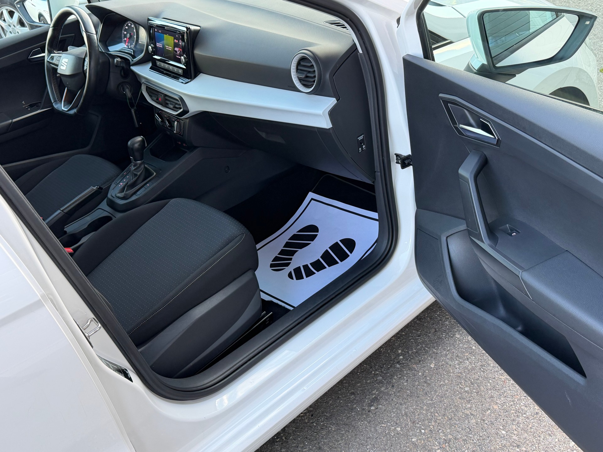 SEAT Ibiza 1.0 EcoTSI Style DSG-image-8