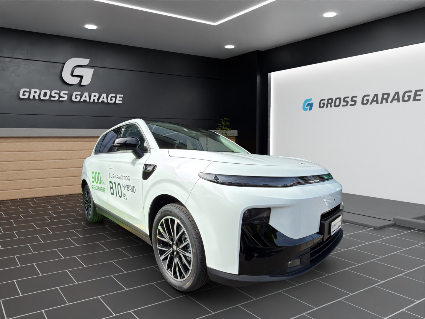 LEAPMOTOR B10 1.5 Hybrid EV-image-0