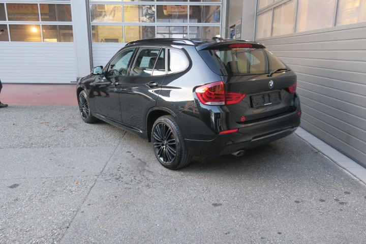 BMW X1 xDrive 25d Steptronic-image-4