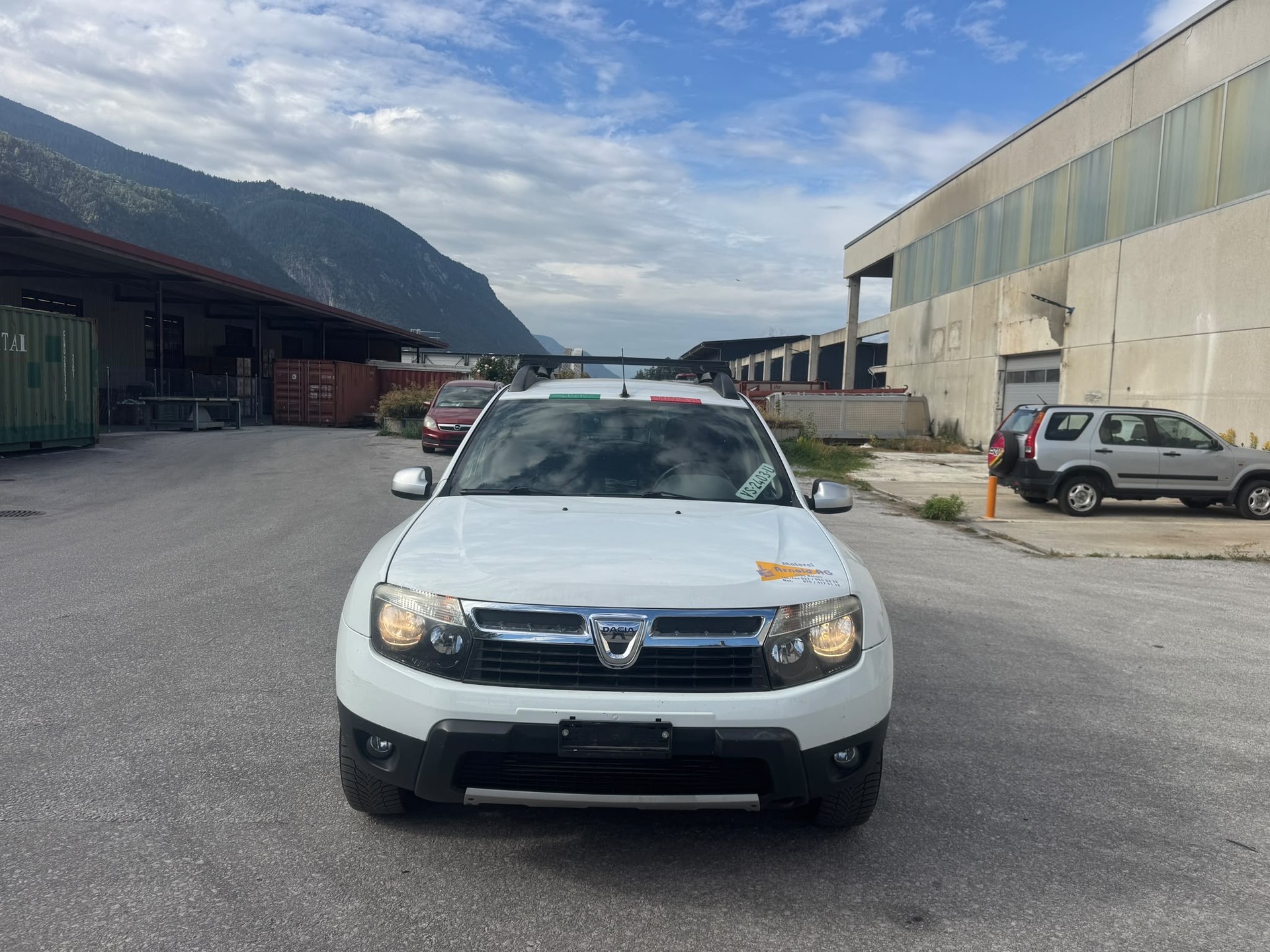 DACIA Duster 1.5 dCi Lauréate 4x4-image-2