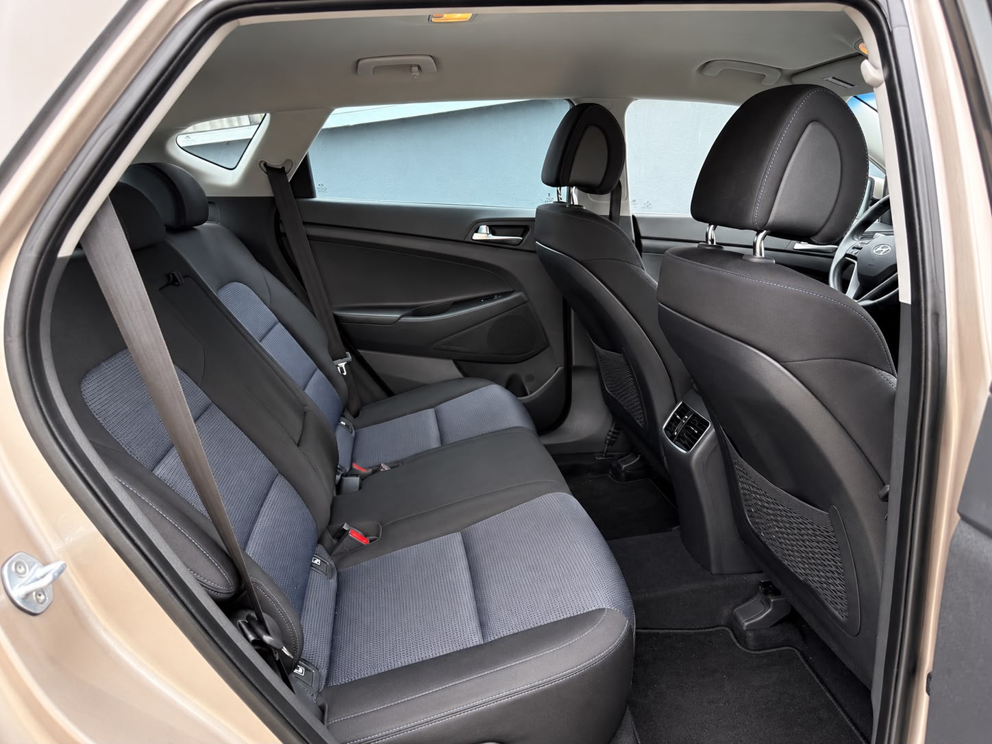 HYUNDAI Tucson 1.6 TGDI Plena 4WD Automatic-image-24