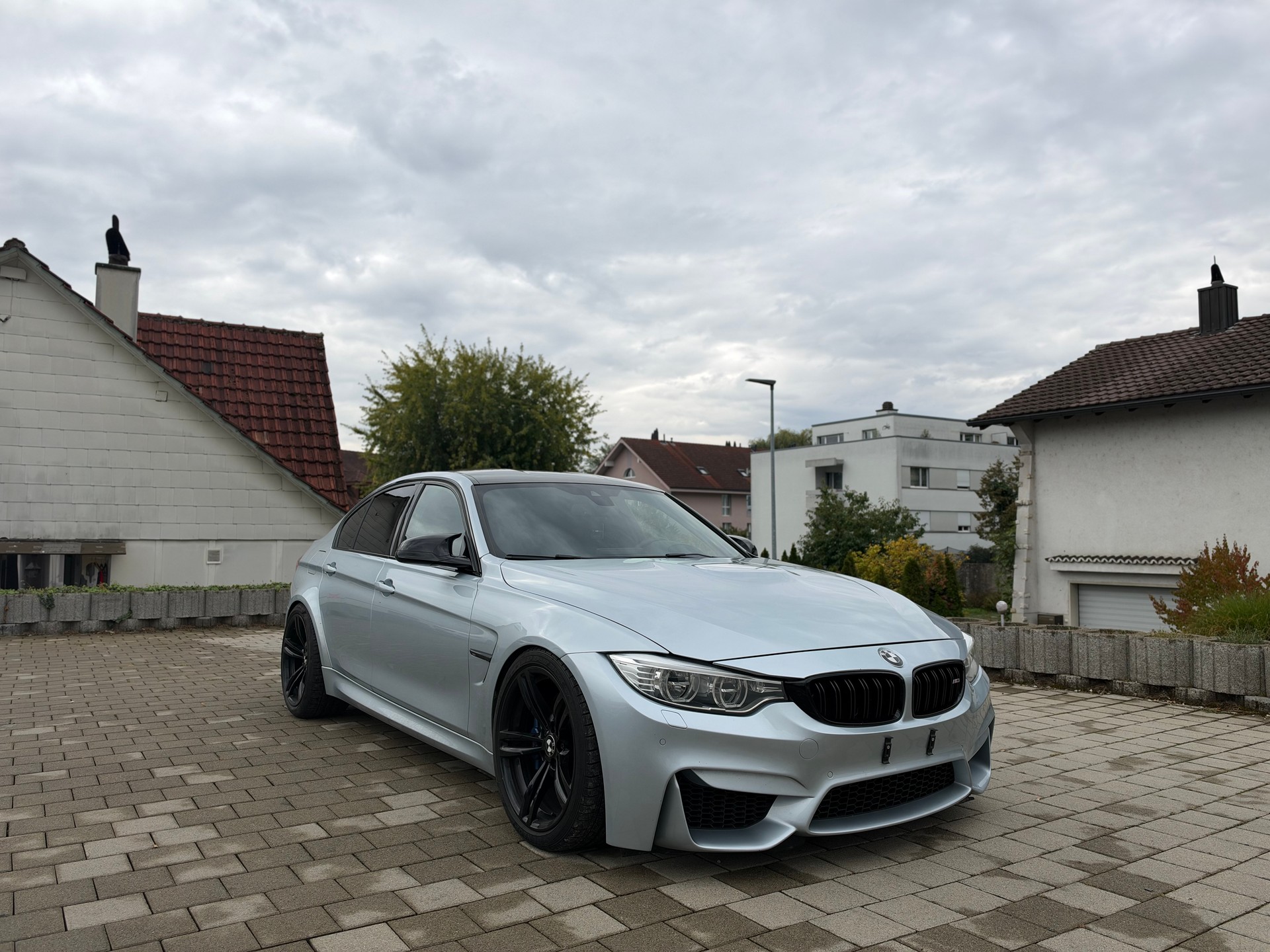 BMW M3 Drivelogic-image-1