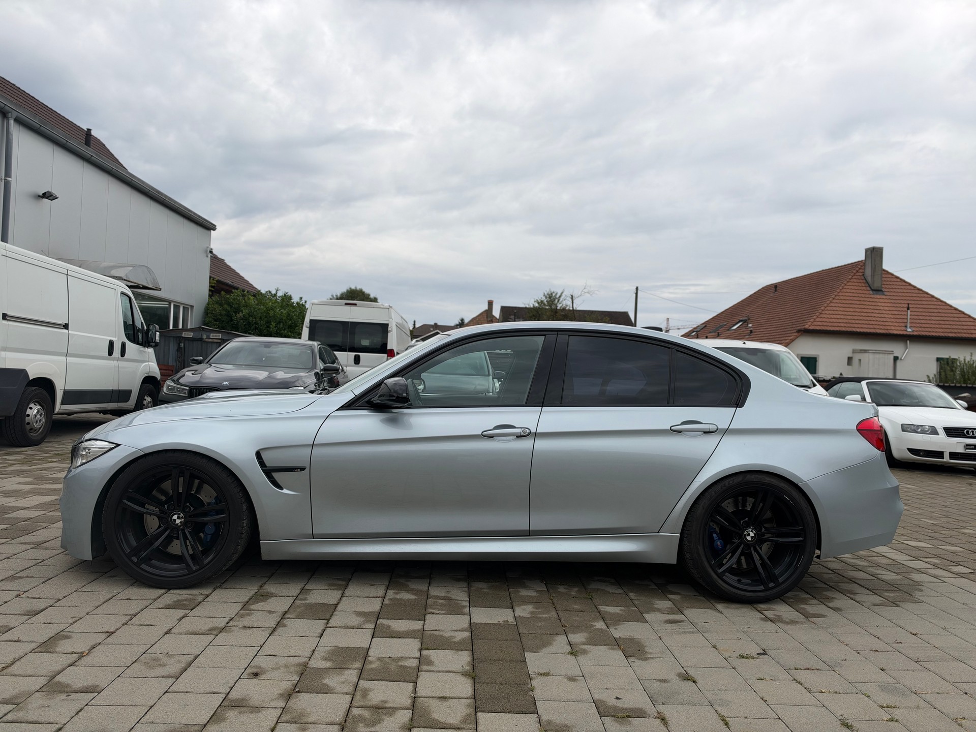BMW M3 Drivelogic-image-9