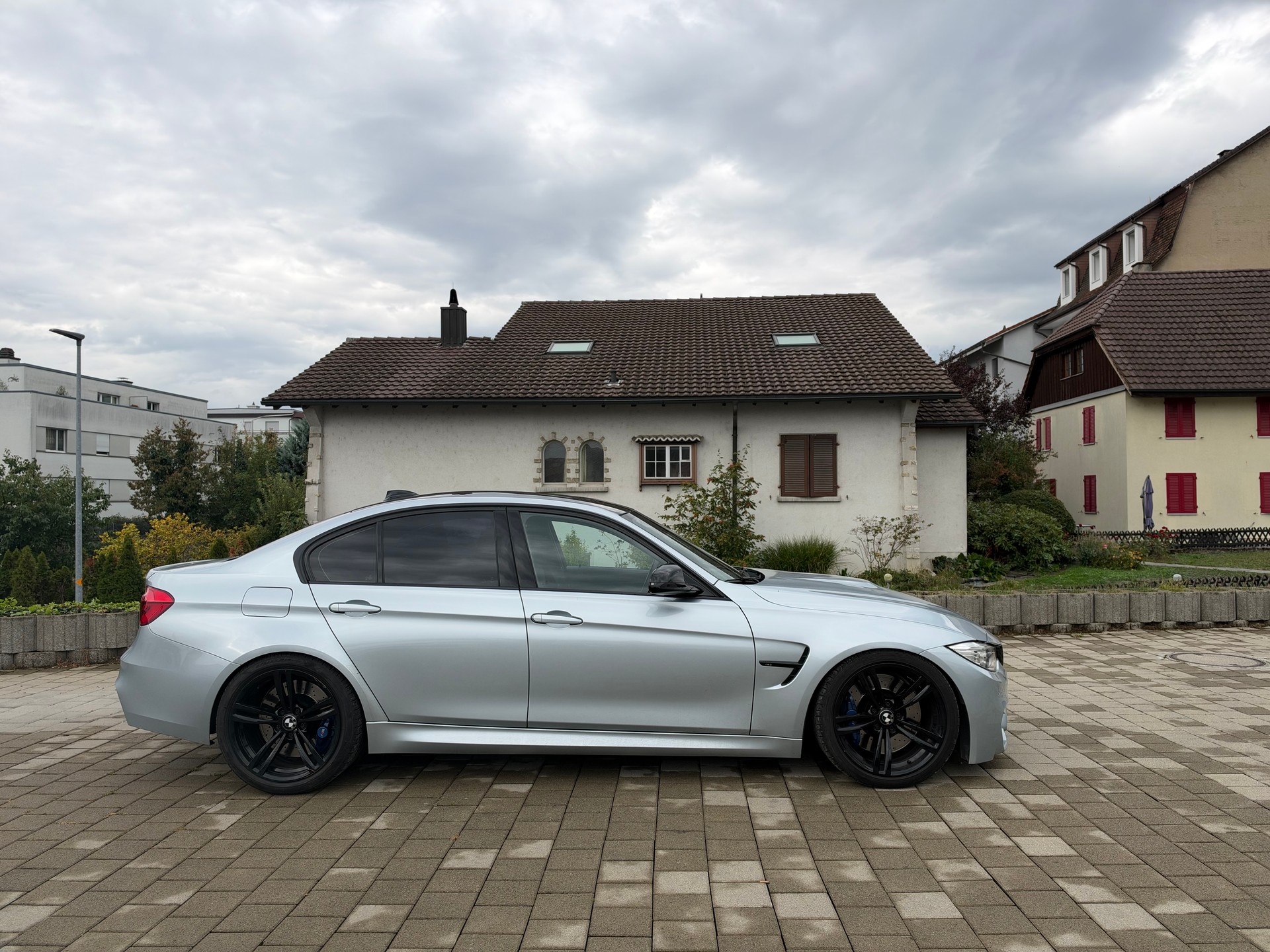 BMW M3 Drivelogic-image-3