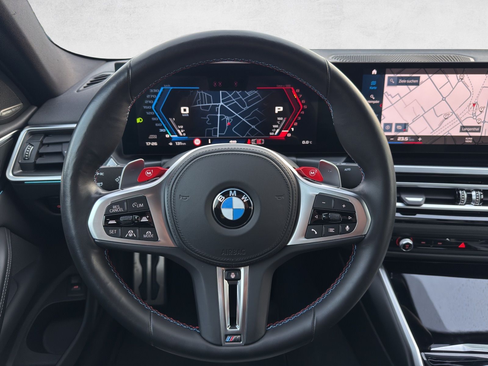 BMW M4 Coupé Competition M xDrive-image-10