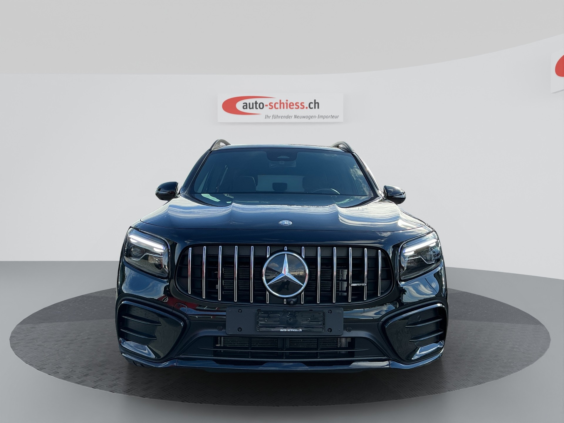 MERCEDES-BENZ GLB 35 AMG 4Matic 8G-Tronic-showroom-element-1