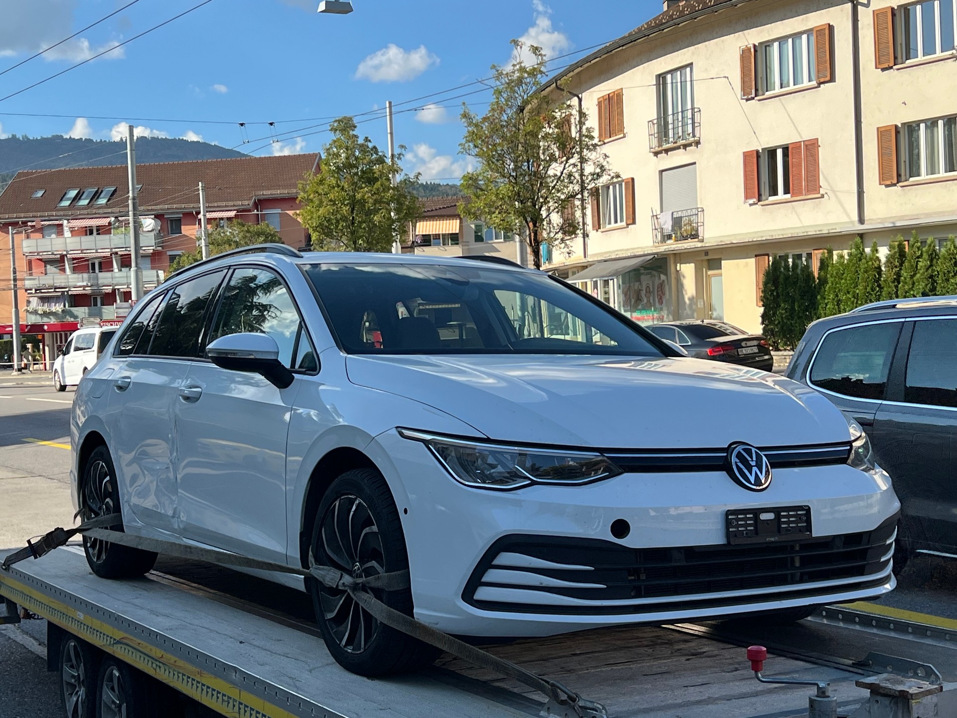VW Golf Variant 2.0 TDI Style DSG-image-2