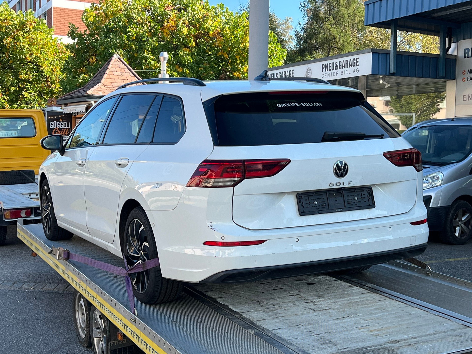 VW Golf Variant 2.0 TDI Style DSG-image-4