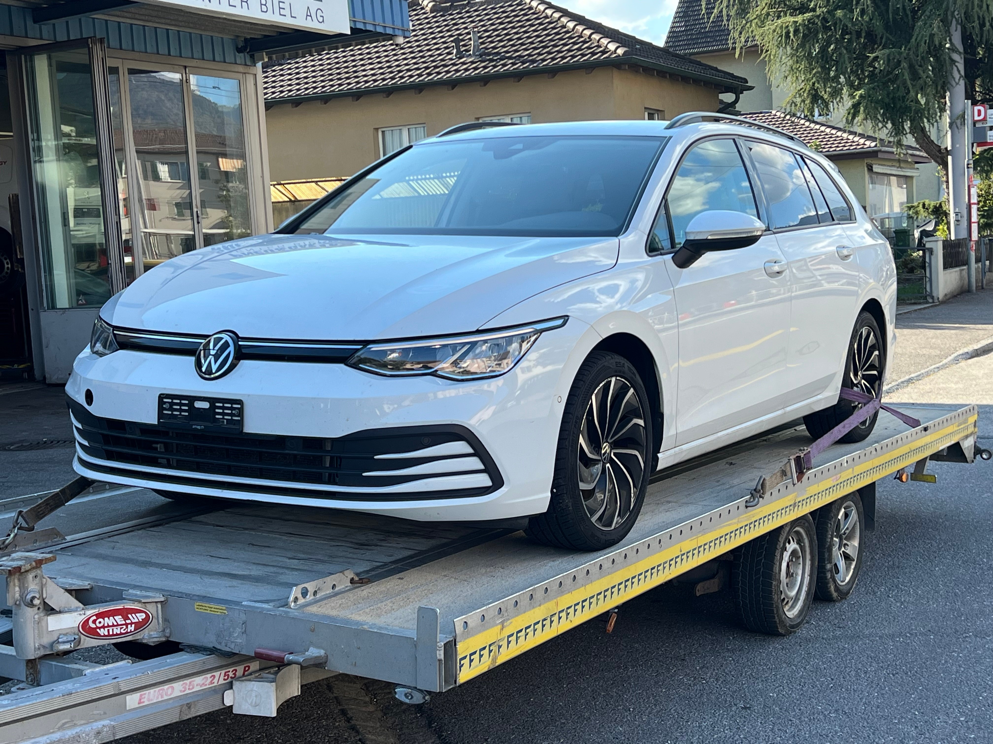 Car photo