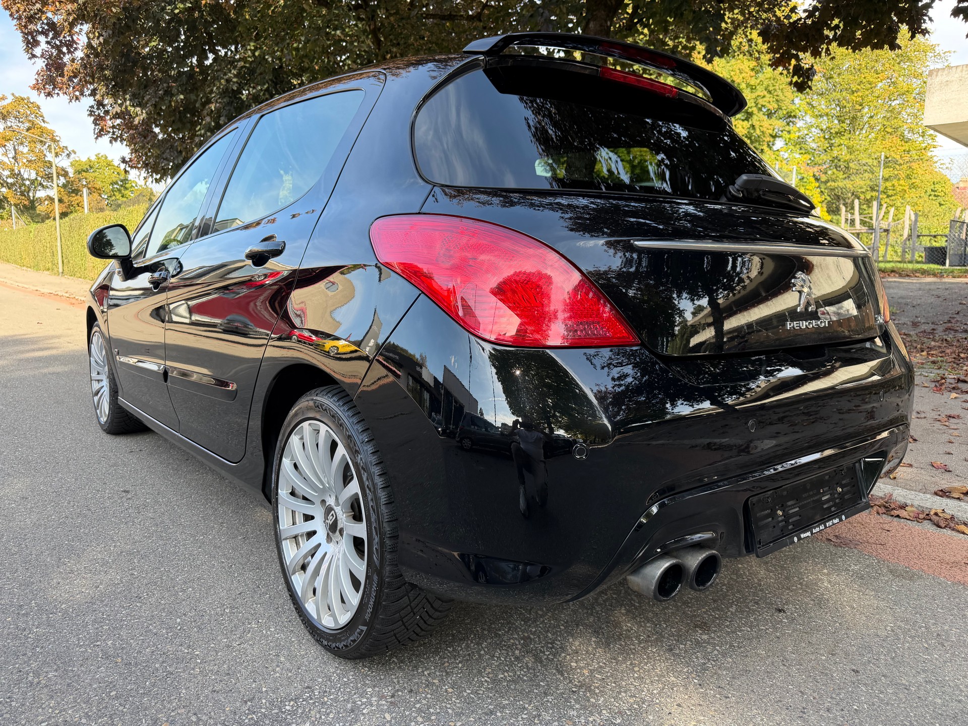 PEUGEOT 308 1.6 16V T GTi-image-3