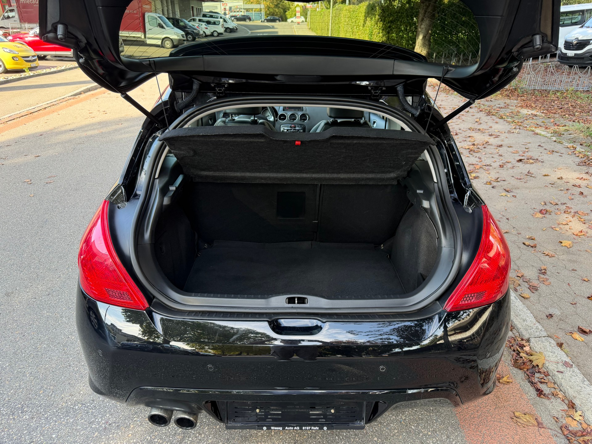 PEUGEOT 308 1.6 16V T GTi-image-7