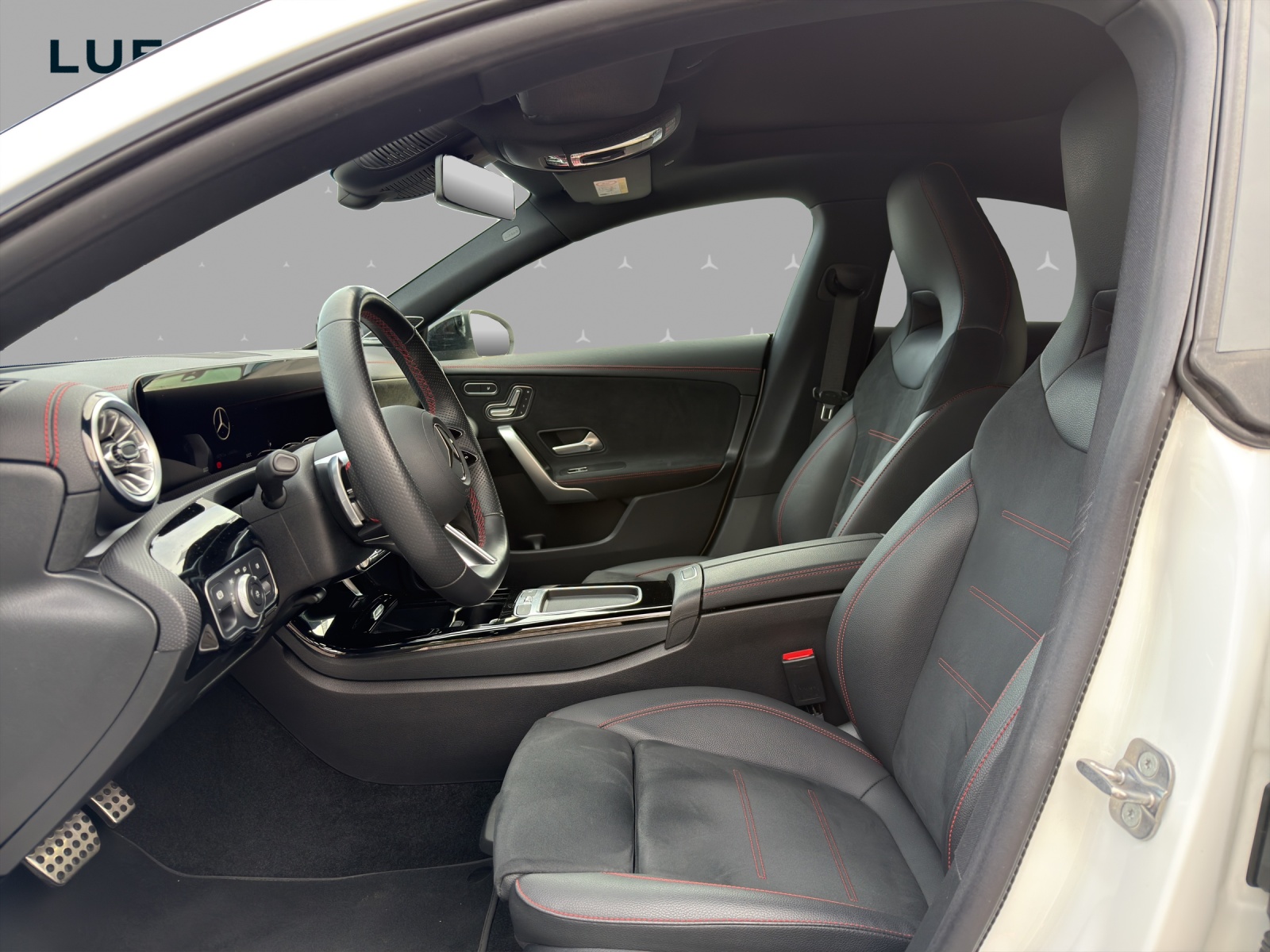 MERCEDES-BENZ CLA 250 4Matic 8G-DCT-image-7