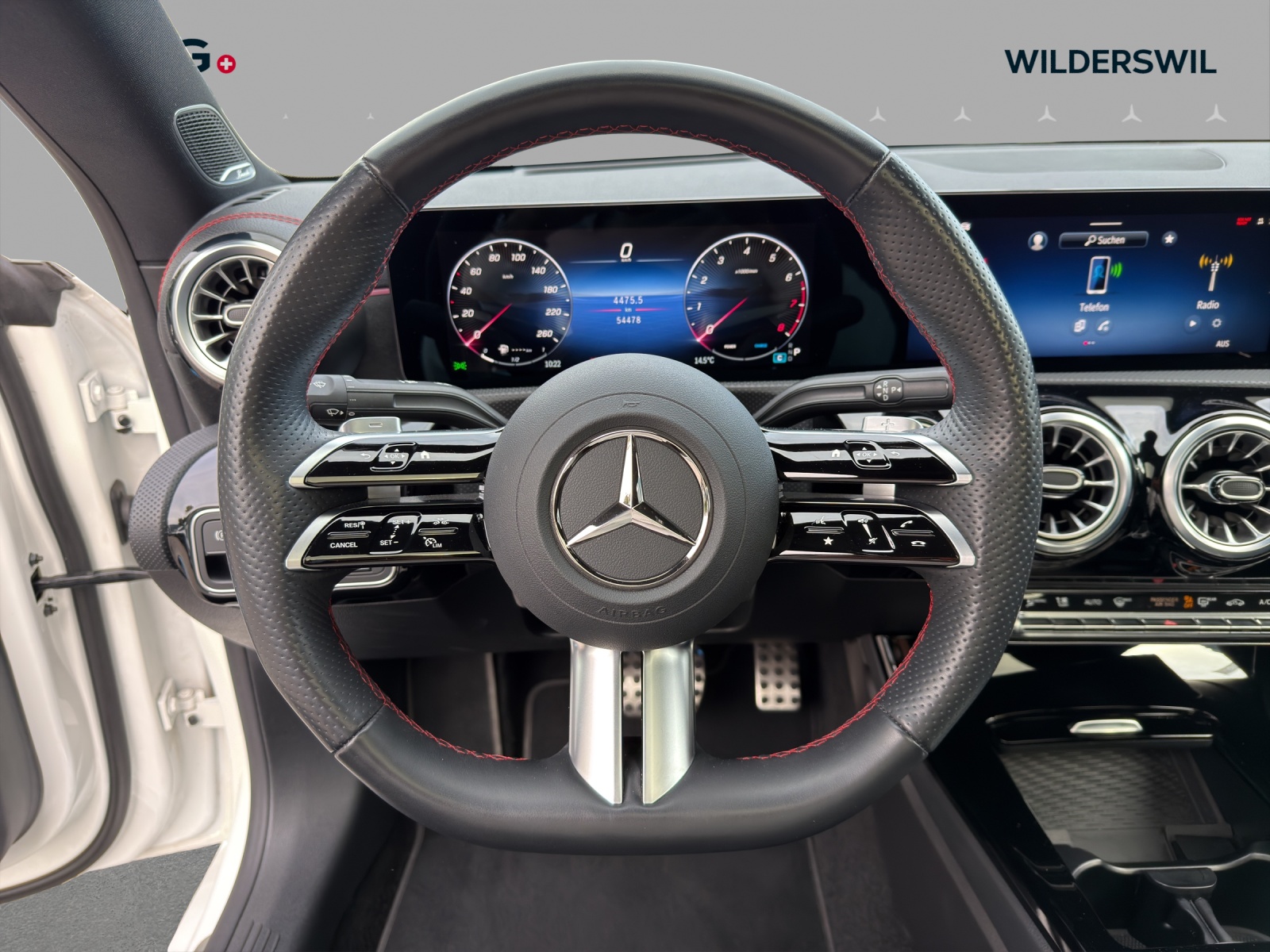 MERCEDES-BENZ CLA 250 4Matic 8G-DCT-image-9
