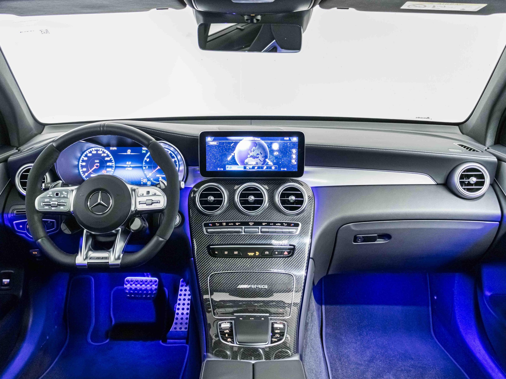 MERCEDES-BENZ GLC 63 AMG S 4MATIC+-image-11