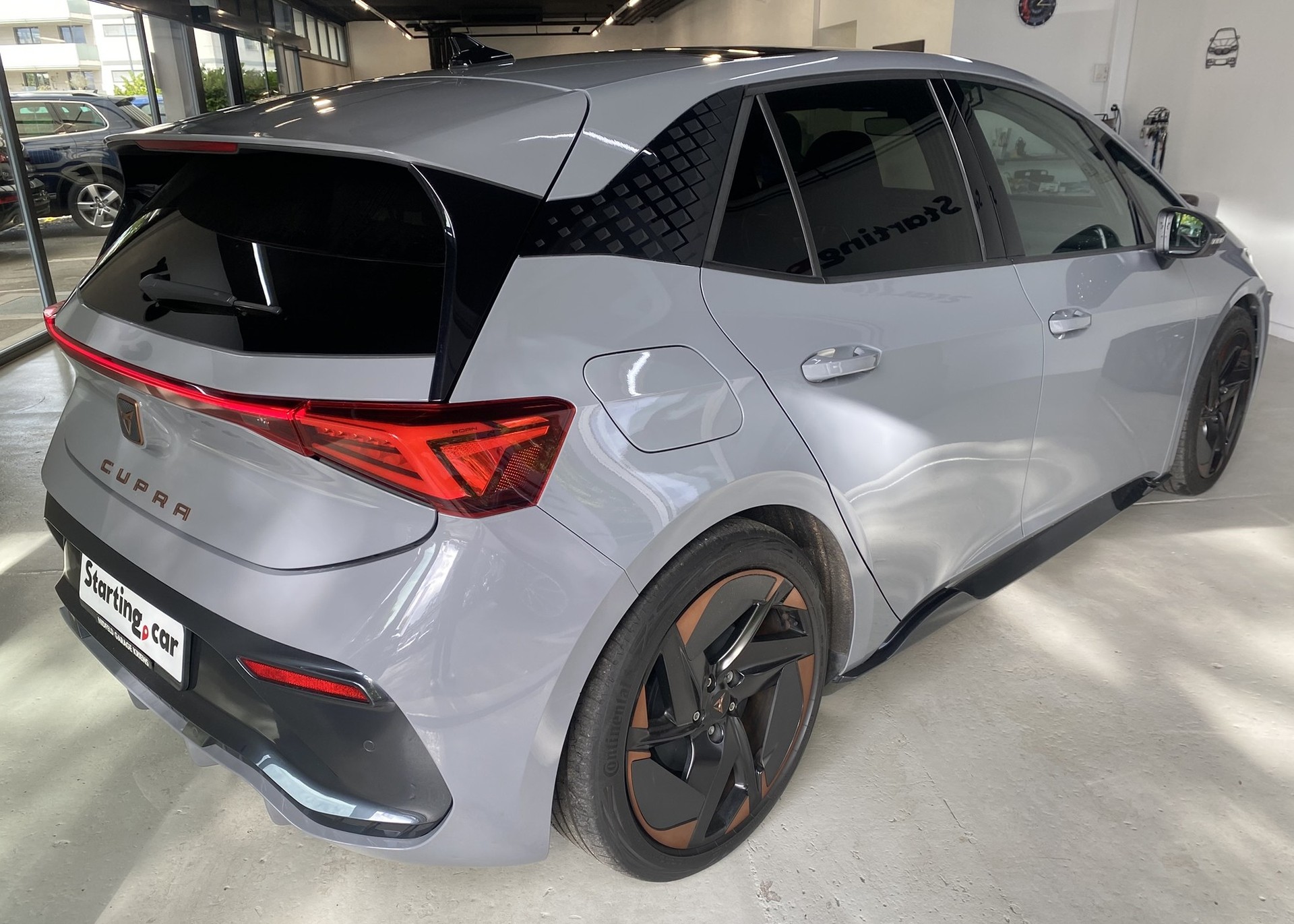 CUPRA Born El Primero Tres-image-9