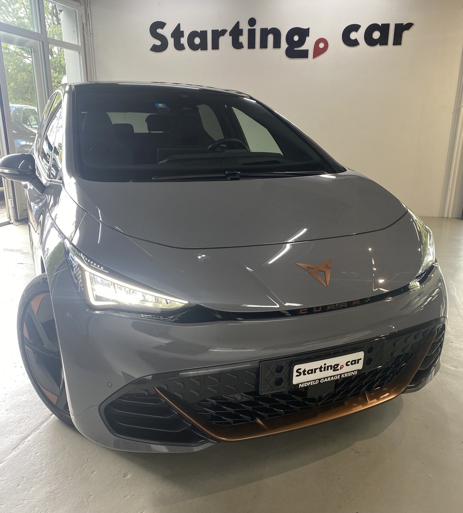 CUPRA Born El Primero Tres-image-1