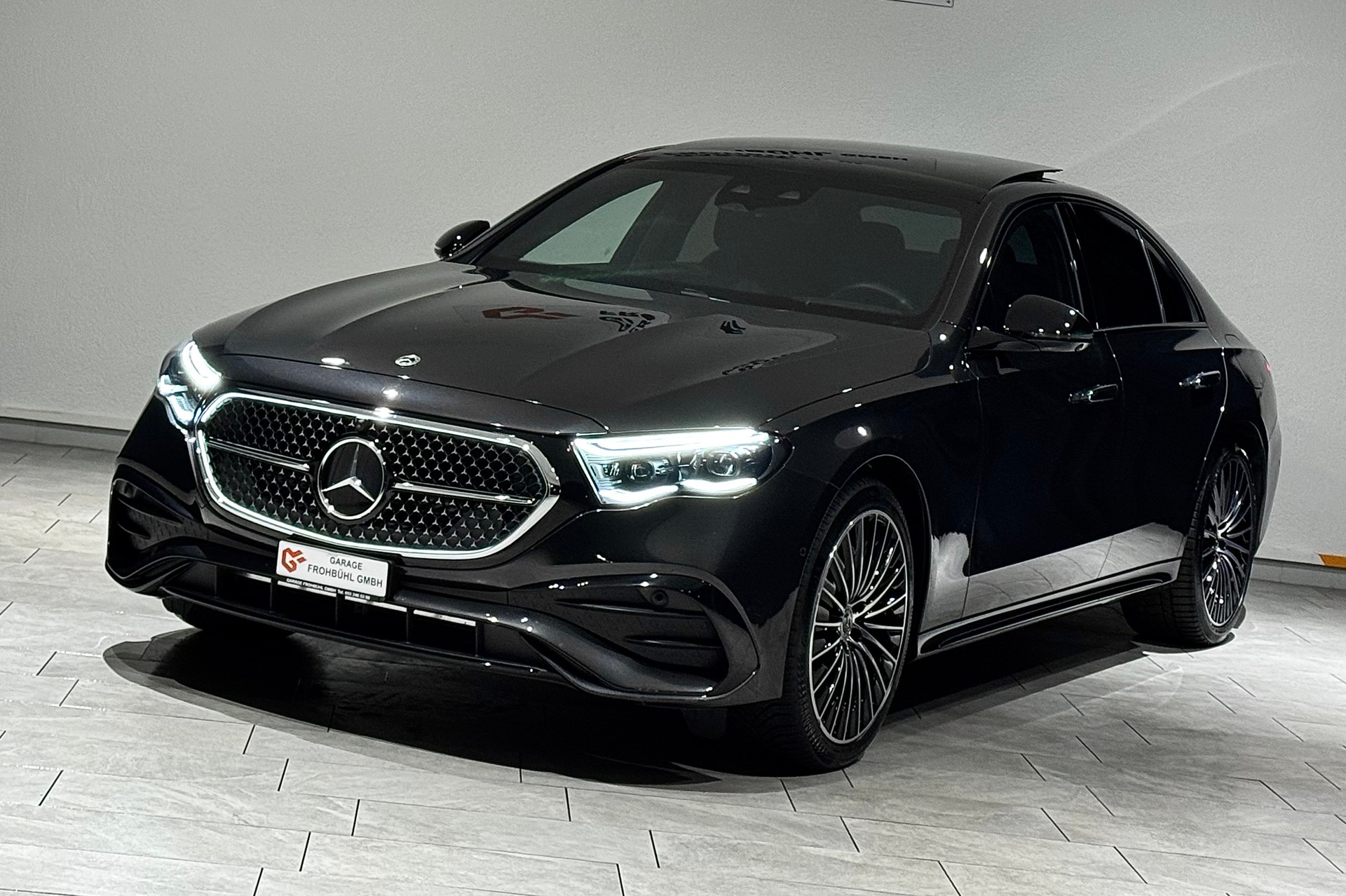 MERCEDES-BENZ E 300 de 4Matic 9G-Tronic | CH | 1.Hand |-image-0