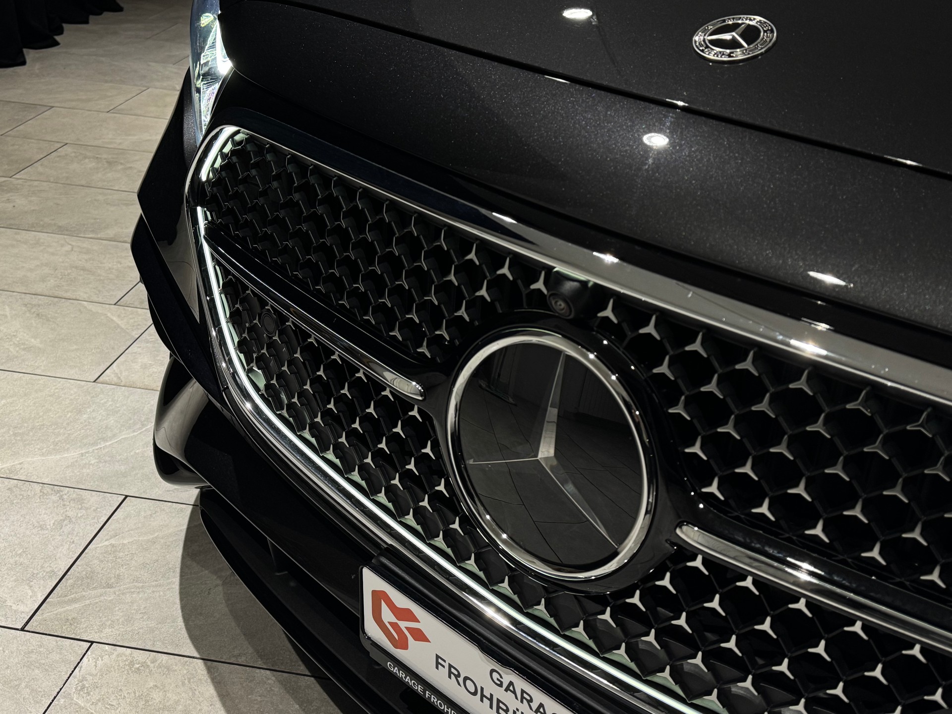 MERCEDES-BENZ E 300 de 4Matic 9G-Tronic | CH | 1.Hand |-image-15