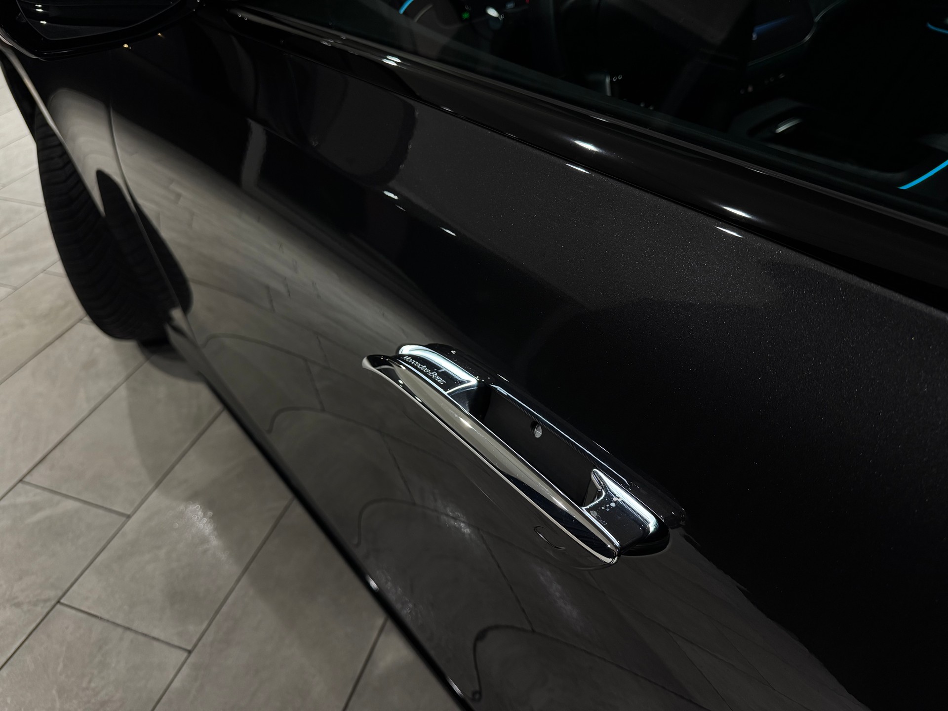 MERCEDES-BENZ E 300 de 4Matic 9G-Tronic | CH | 1.Hand |-image-17