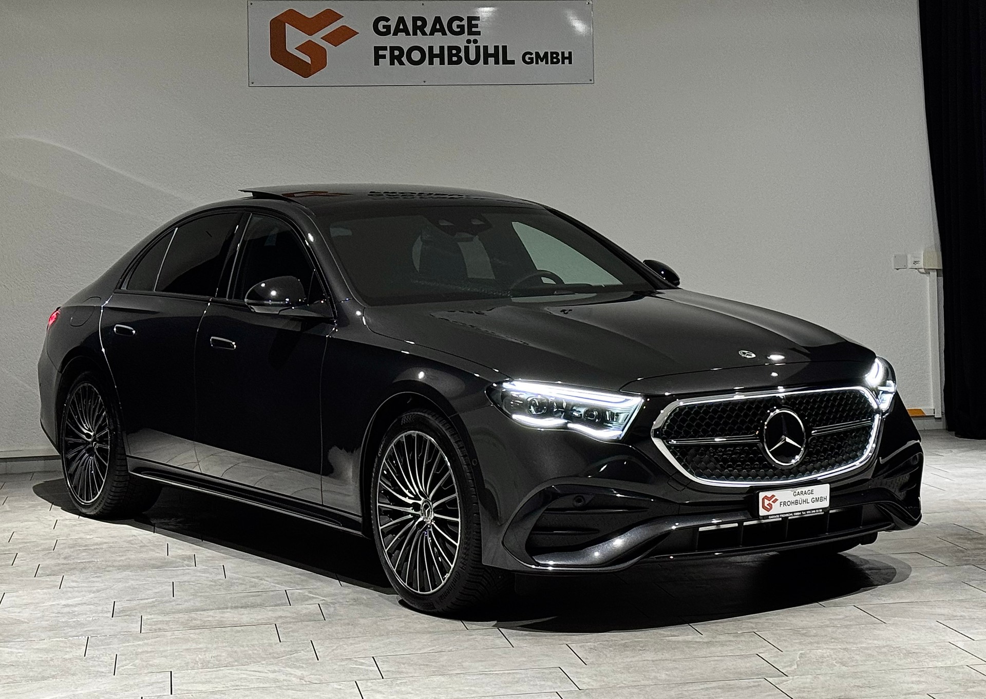 MERCEDES-BENZ E 300 de 4Matic 9G-Tronic | CH | 1.Hand |-image-2