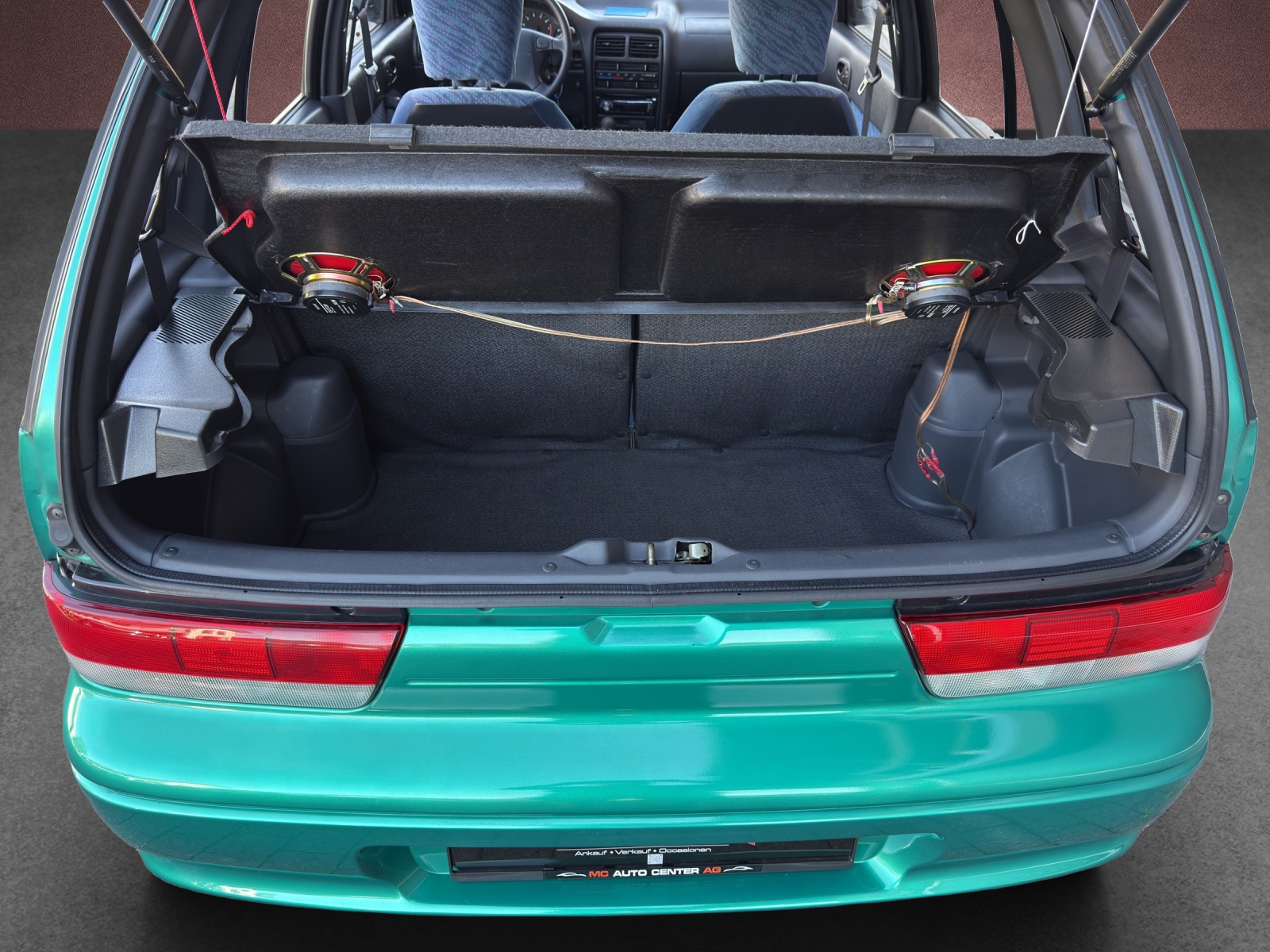 SUZUKI Swift 1.3 GLX-image-13