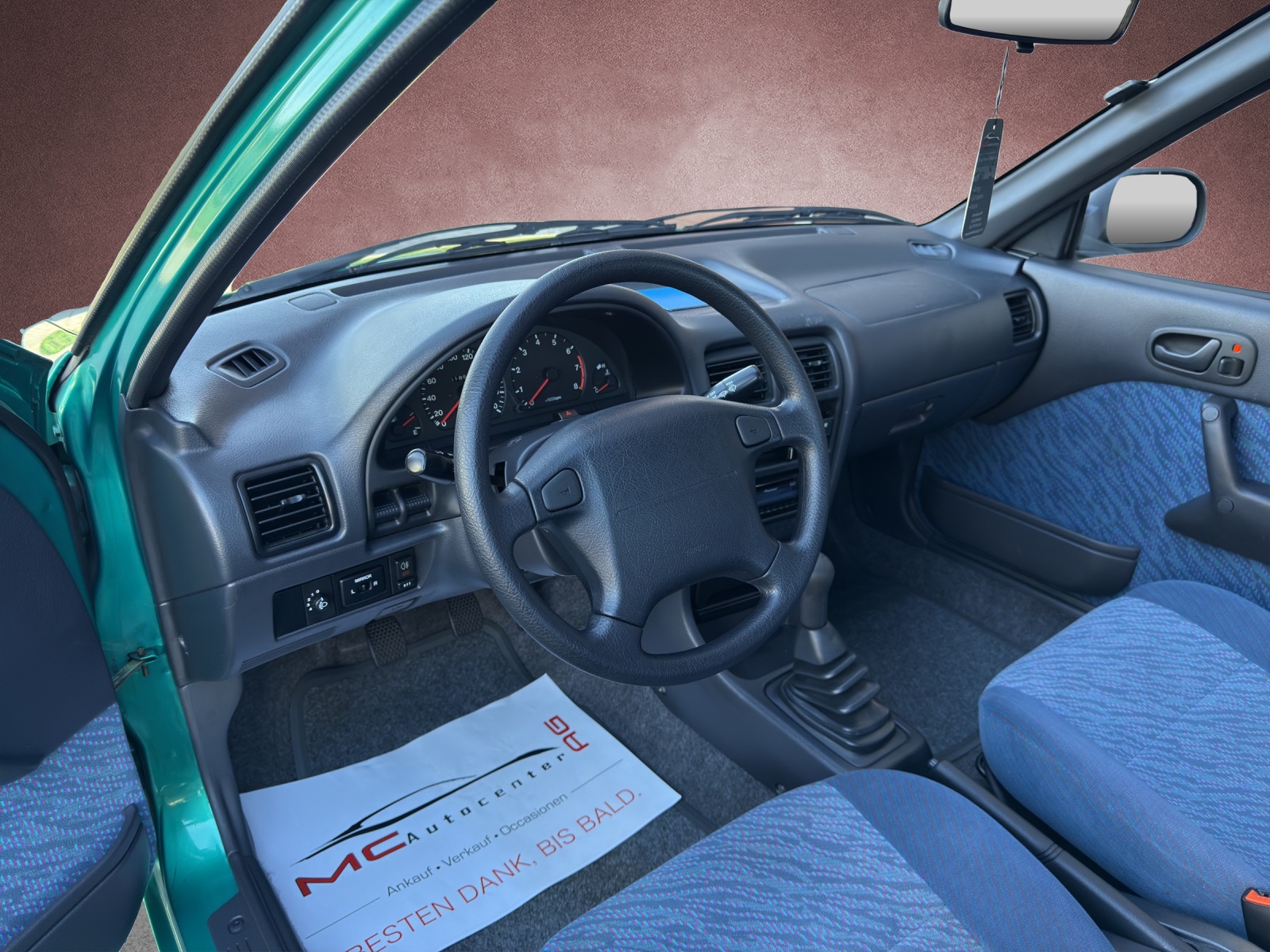 SUZUKI Swift 1.3 GLX-image-6