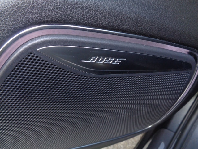 AUDI RS Q3 2.5 TFSI quattro S-tronic-image-8