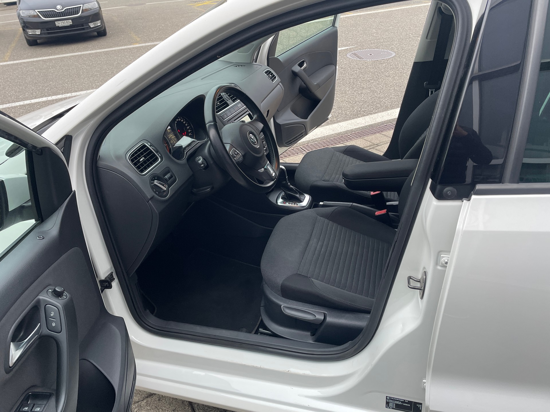 VW Polo 1.2 TSI BMT Comfortline DSG-image-6