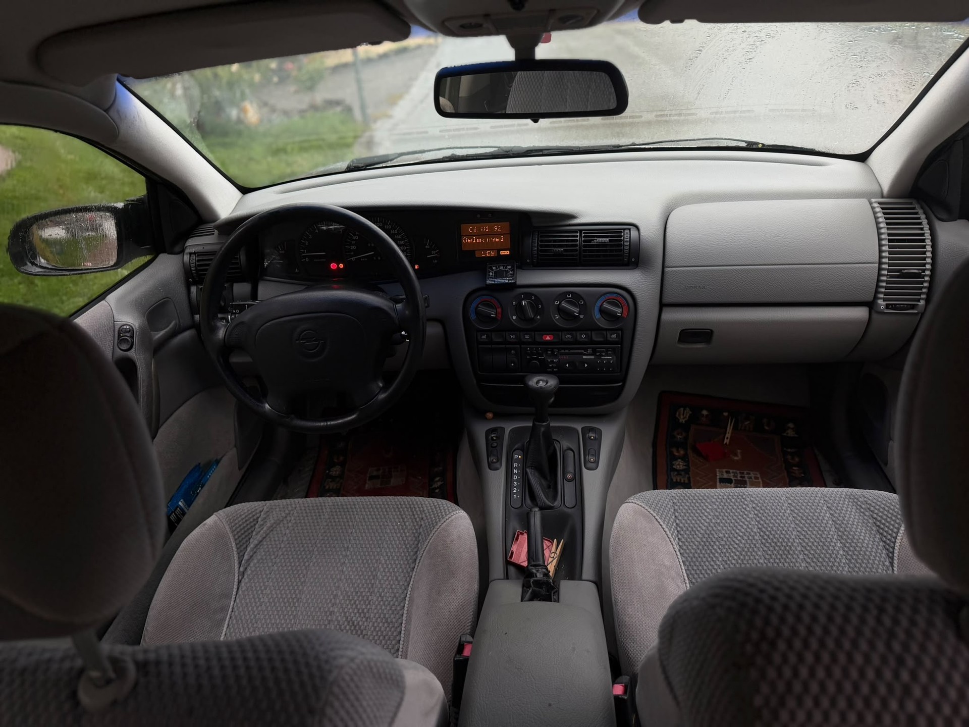 OPEL Omega 2.5i V6 Comfort-image-5