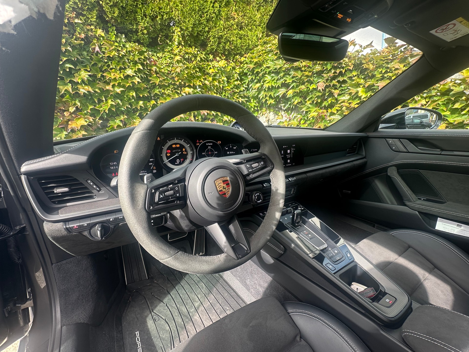 PORSCHE 3.0 Carrera 4 GTS PDK-image-5