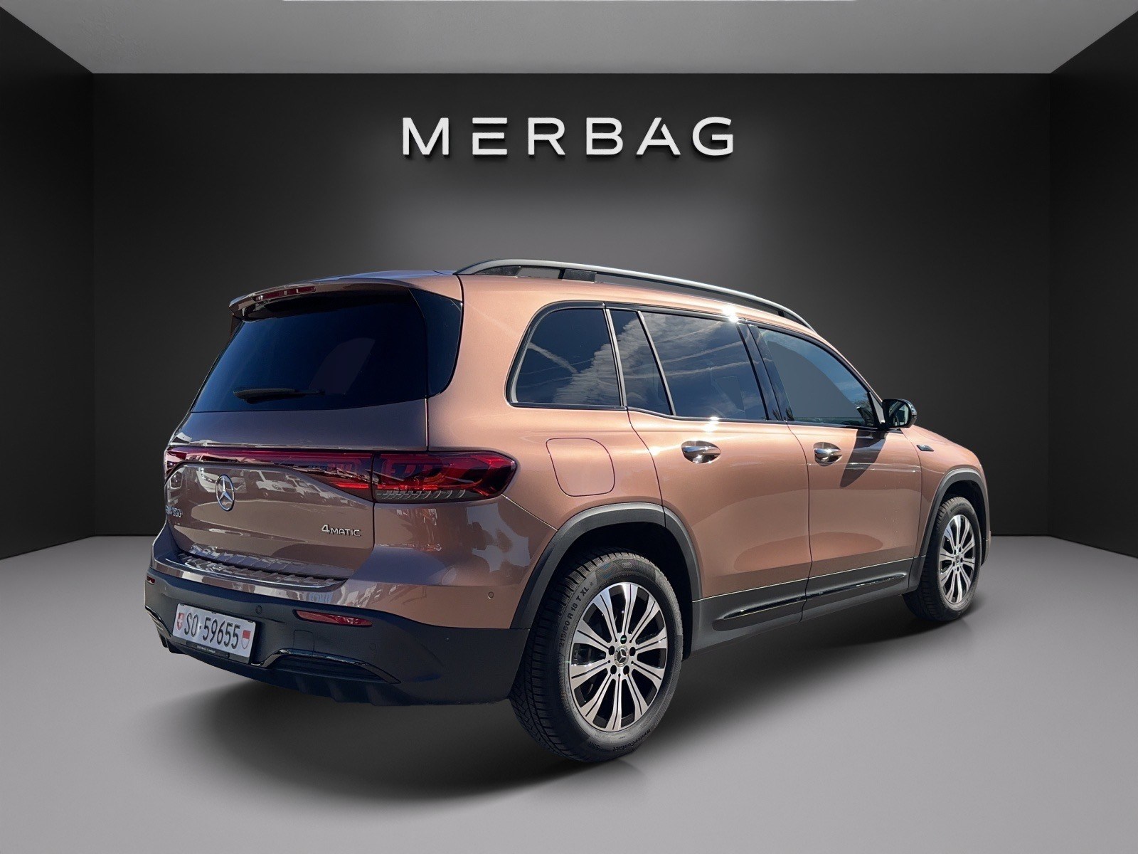 MERCEDES-BENZ EQB 350 AMG Line 4Matic-image-1