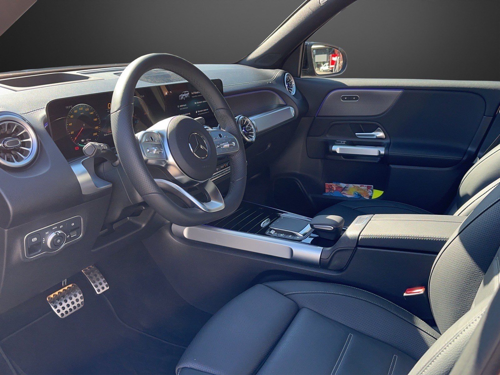 MERCEDES-BENZ EQB 350 AMG Line 4Matic-image-6