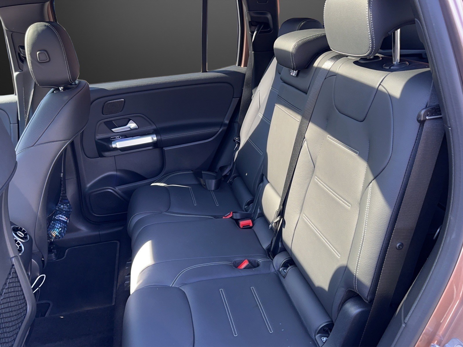 MERCEDES-BENZ EQB 350 AMG Line 4Matic-image-7