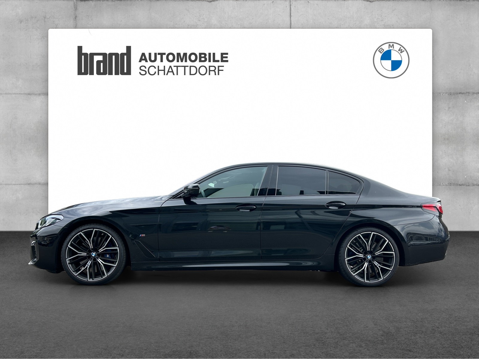 BMW M550i xDrive SAG-image-2