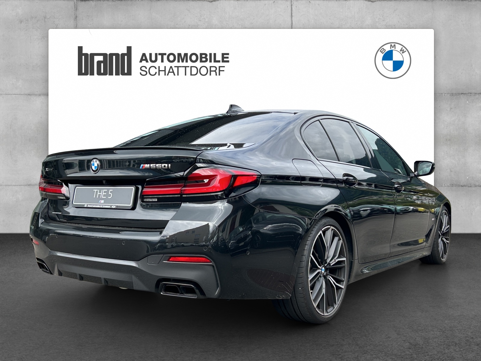 BMW M550i xDrive SAG-image-5