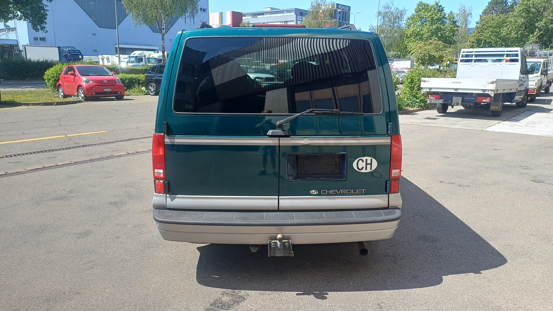 CHEVROLET Astro LT Extended 4x4-image-5
