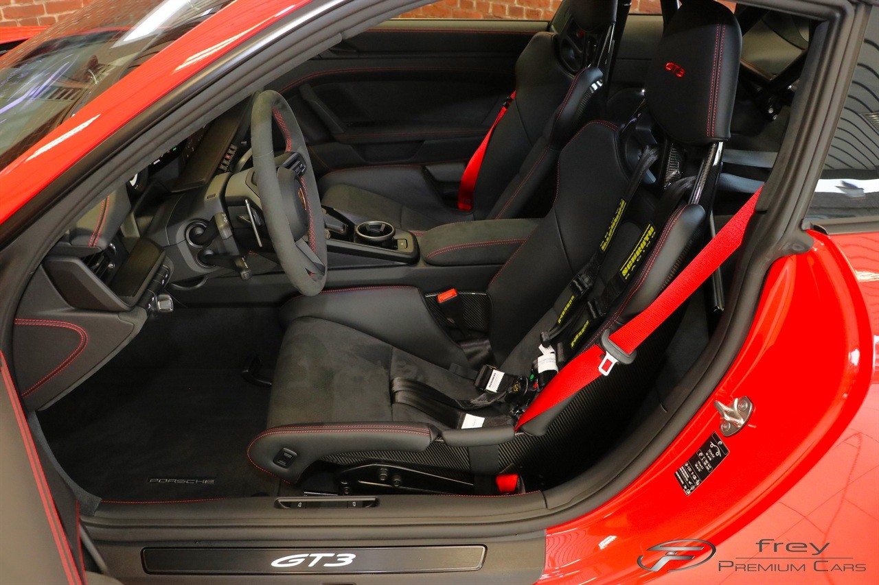 PORSCHE 911 GT3 PDK-image-16