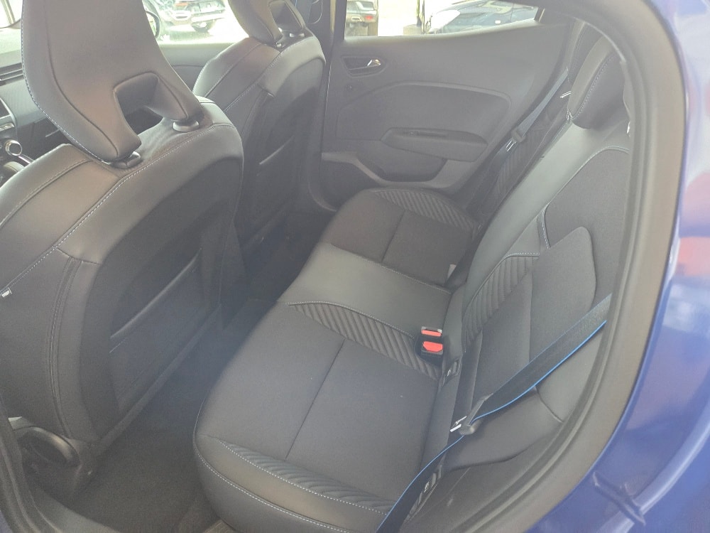RENAULT Clio 1.6 E-Tech Esprit Alpine-image-7