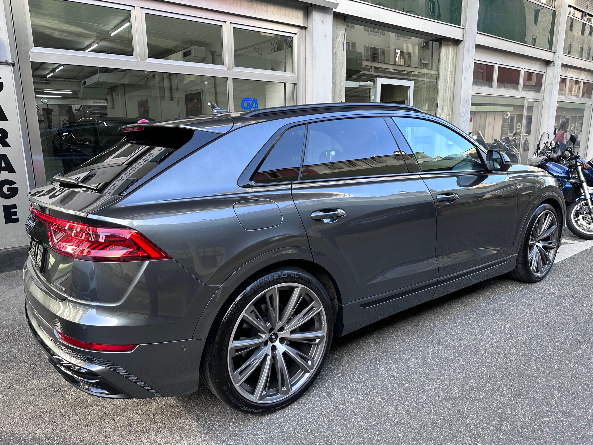 AUDI Q8 45 TDI quattro tiptronic-image-2