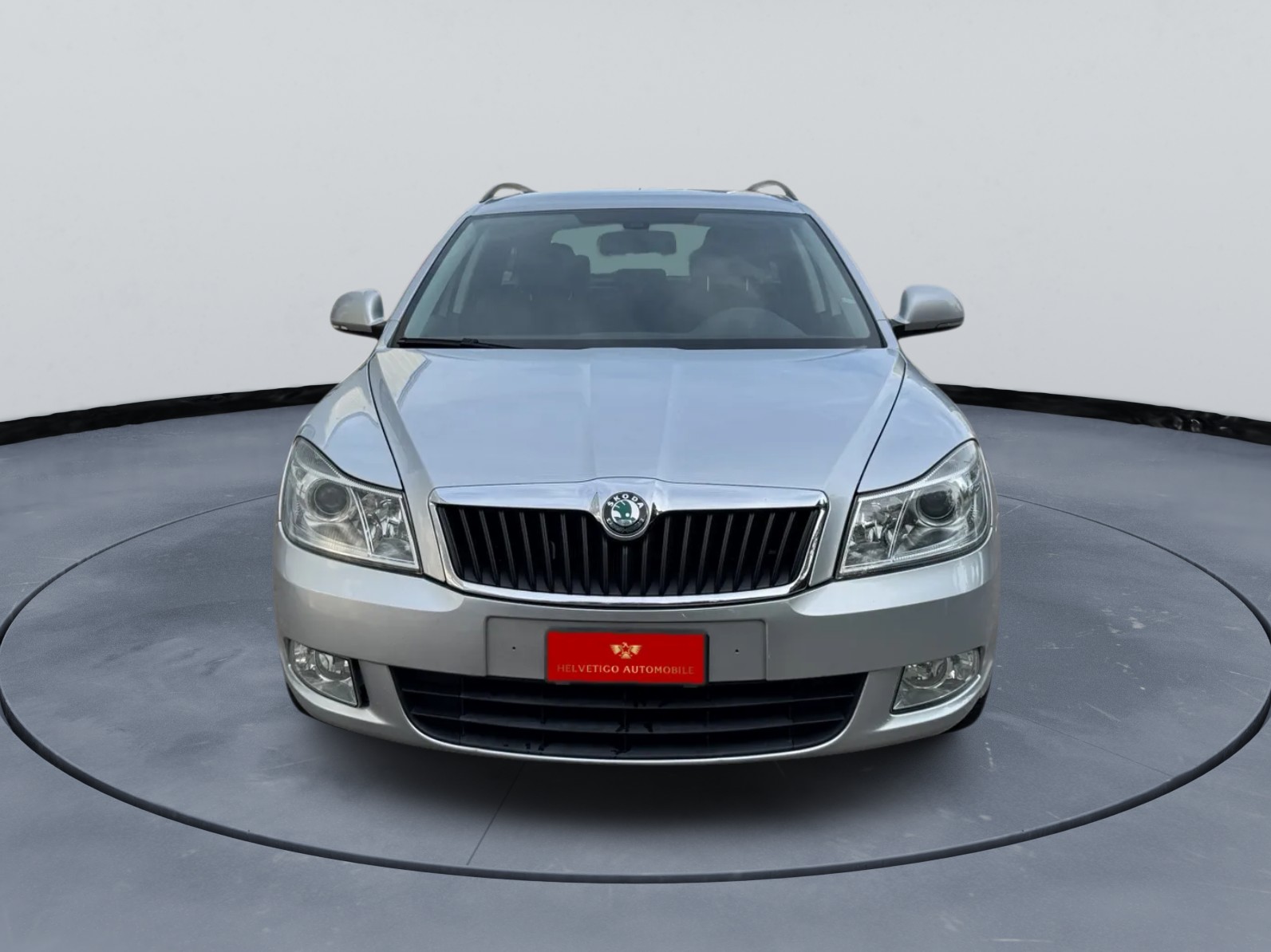 SKODA Octavia Combi 2.0 TDI Elegance DSG-image-1