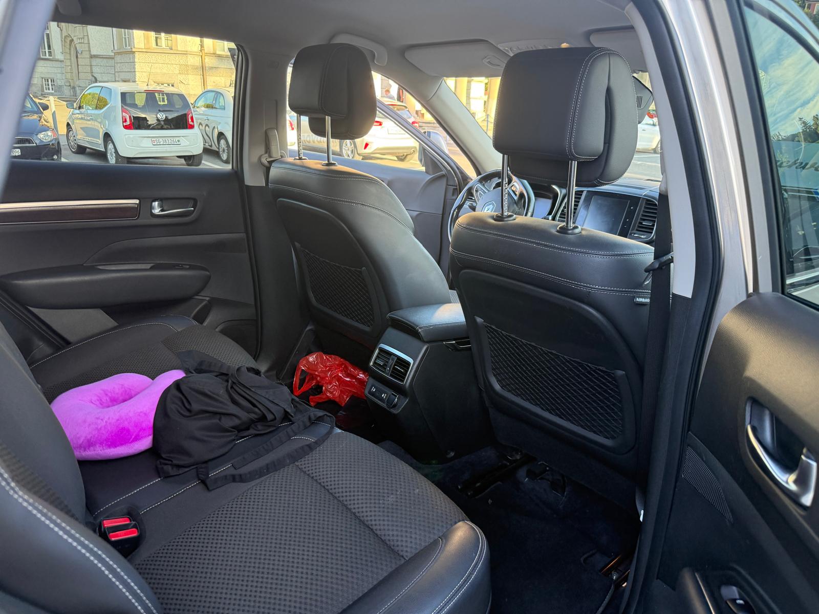 RENAULT Koleos 2.0 dCi Zen 4x4 Xtronic CVT-image-4