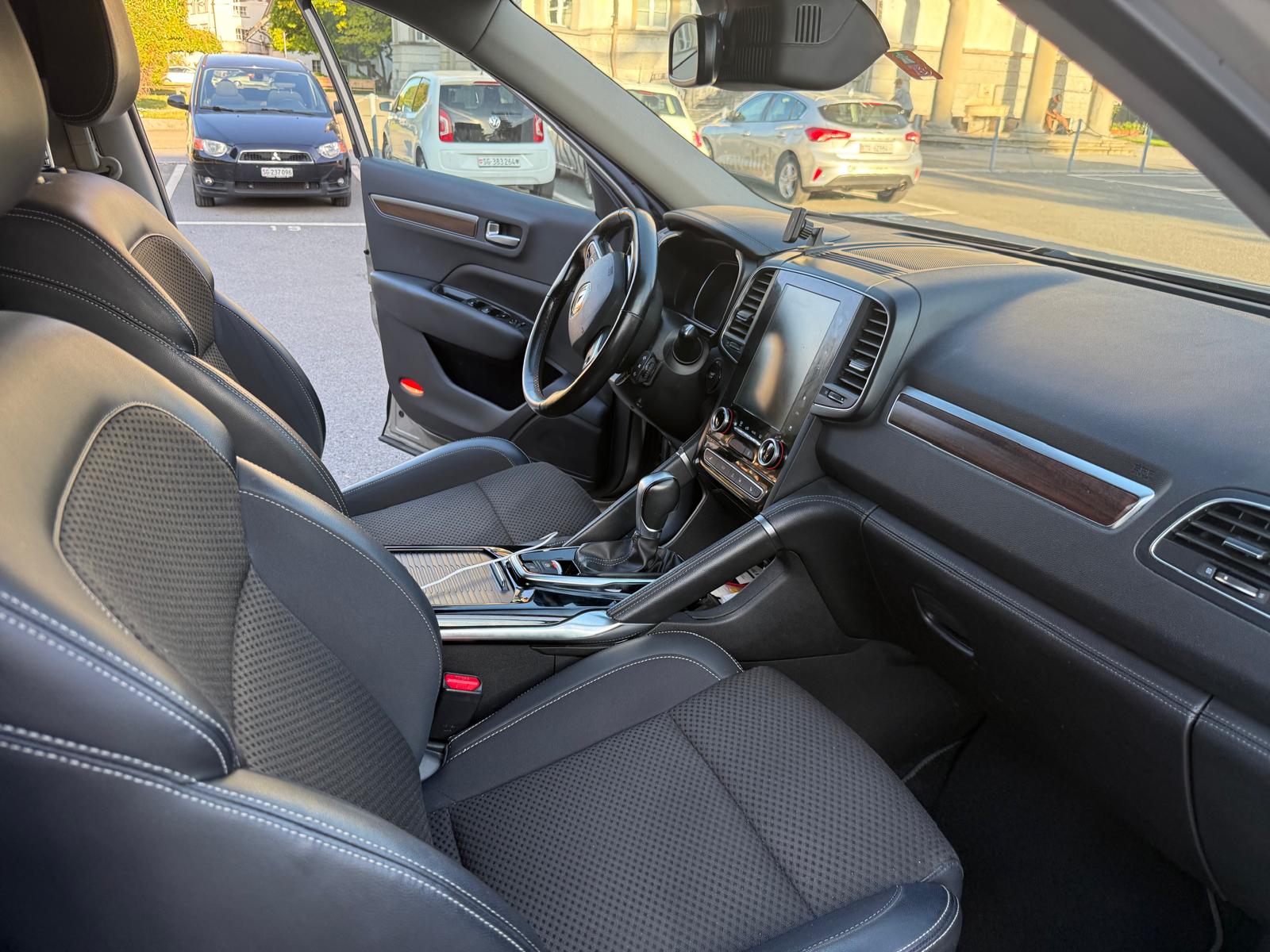 RENAULT Koleos 2.0 dCi Zen 4x4 Xtronic CVT-showroom-element-3
