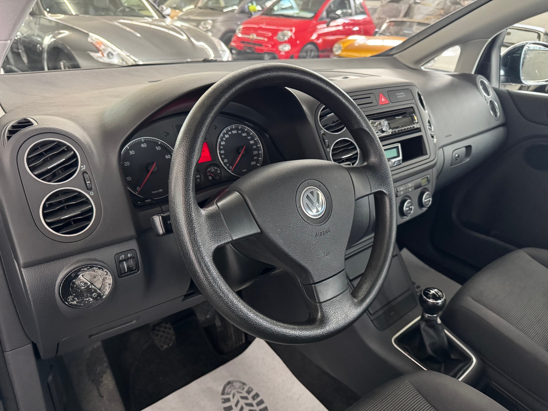 VW Golf Plus 1.6 FSI Comfortline-image-11
