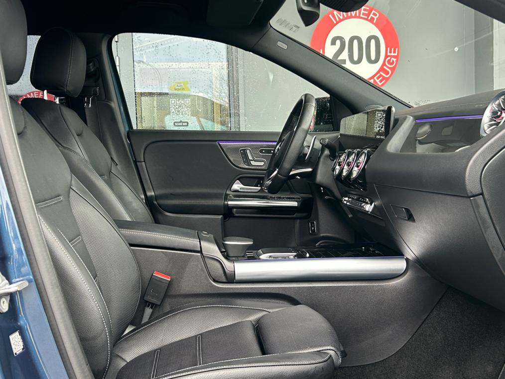 MERCEDES-BENZ GLA 35 AMG 4Matic 8G-Speedshift DCT-image-9