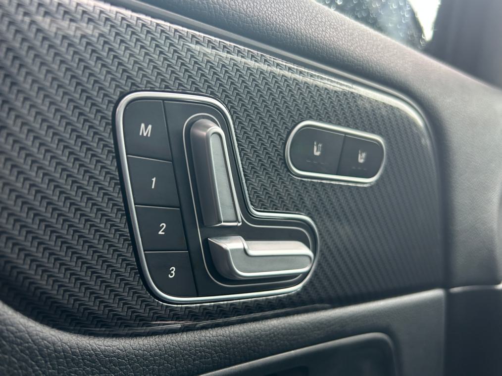 MERCEDES-BENZ GLA 35 AMG 4Matic 8G-Speedshift DCT-image-4
