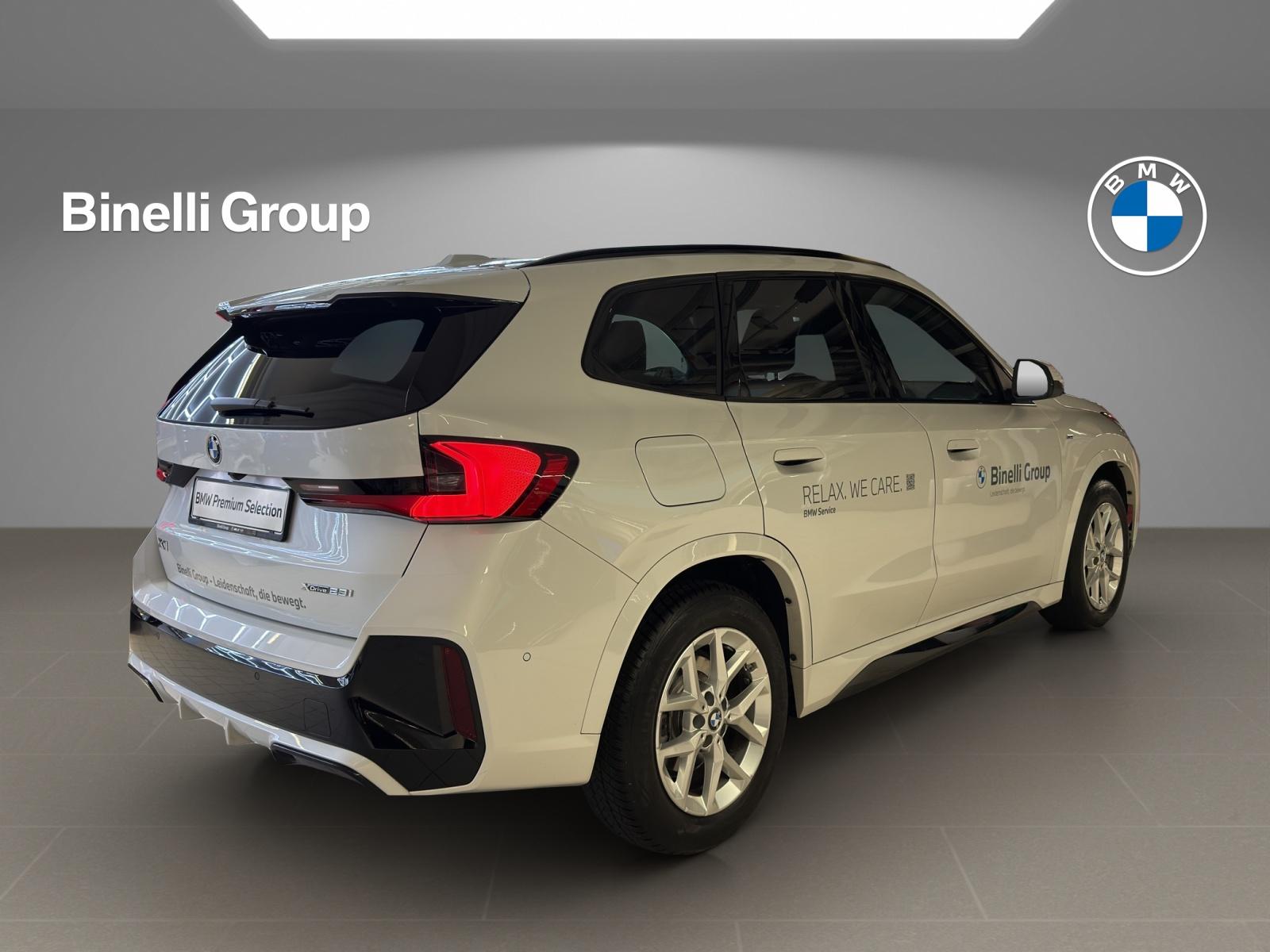 BMW X1 23i xDrive M-SportPaket-image-4