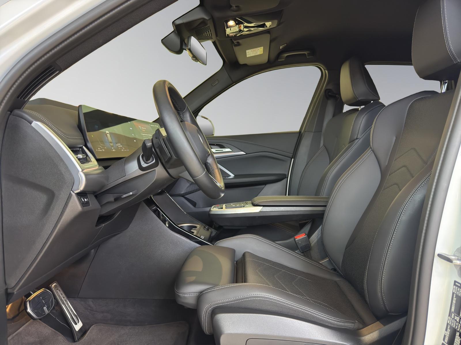 BMW X1 23i xDrive M-SportPaket-image-10