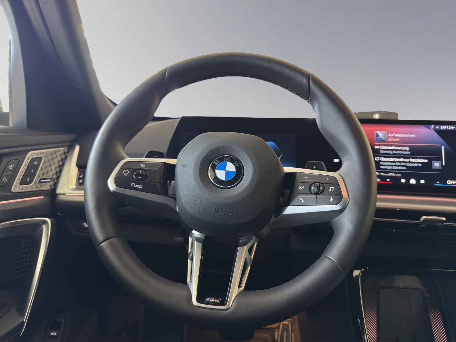 BMW X1 23i xDrive M-SportPaket-image-9